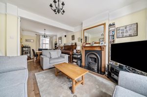 Lounge and dining- click for photo gallery